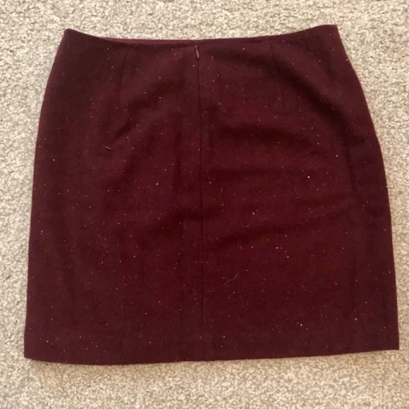 Banana Republic Wool Skirt - Picture 4 of 4